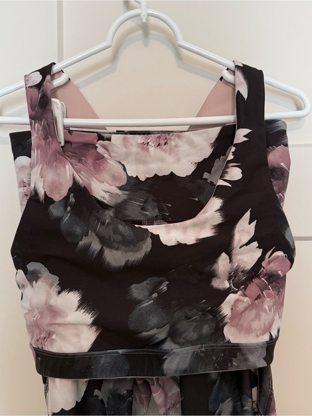 Old Navy Active Sports Bra & Leggings Matching Set— Light Pink & Gray